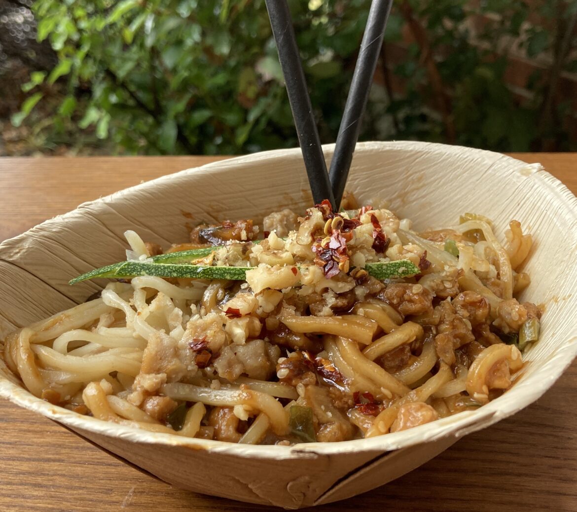 Peanut Butter Spicy Noodles