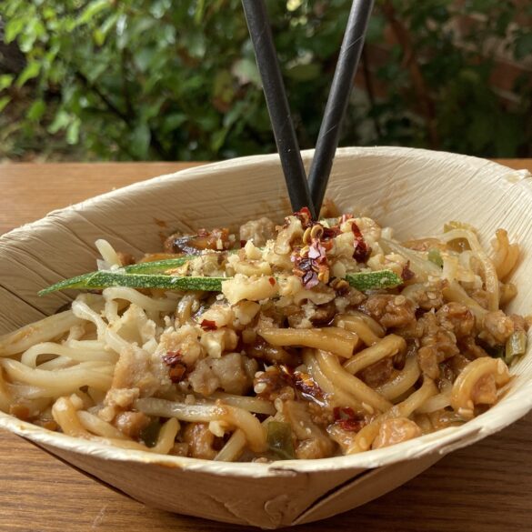 Peanut Butter Spicy Noodles